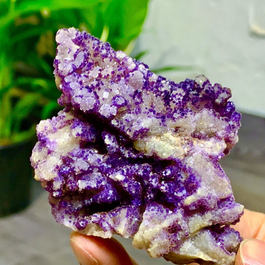 105G Natural Purple Fluorite Edged Cube Crystal Mineral Specimen
